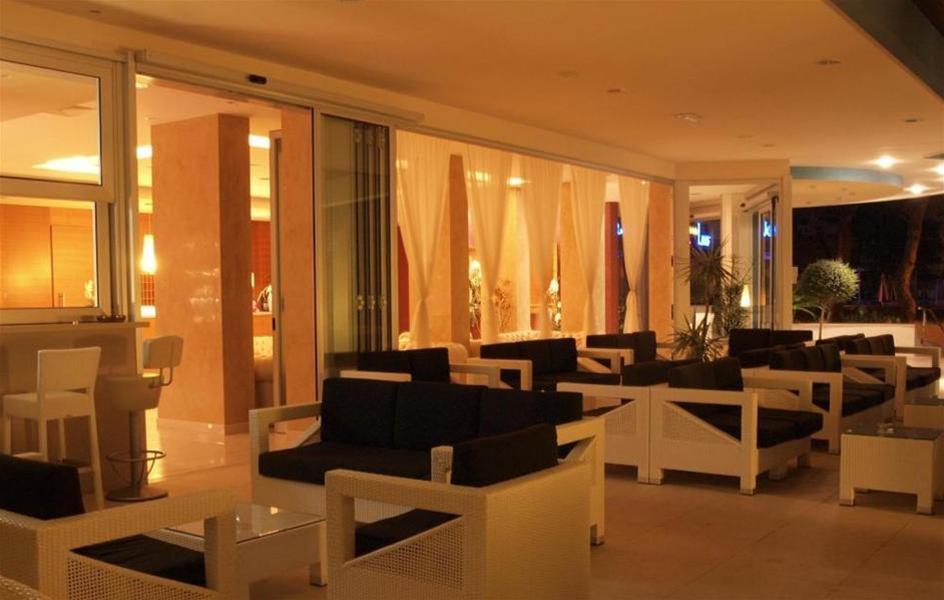 Hotel Parigi بيبيوني المظهر الخارجي الصورة